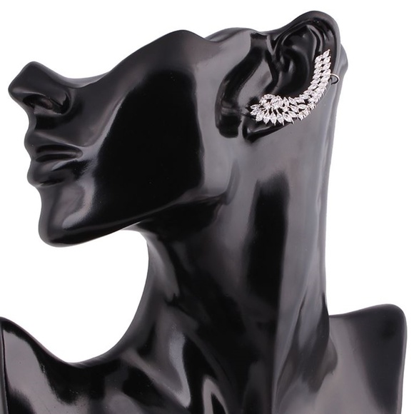 Gorgeous 925 Silver Post Cubic Zircon Angel Wings - Picture 7 of 8